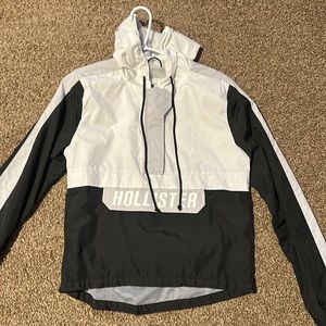s hollister wind breaker jacket